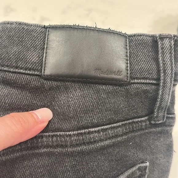 Madewell Black Jeans - Picture 4 of 8